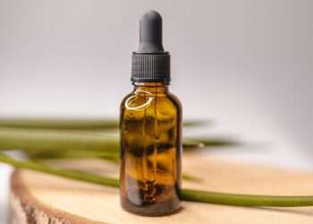 6 Favorite Essential Oils for Treating Children